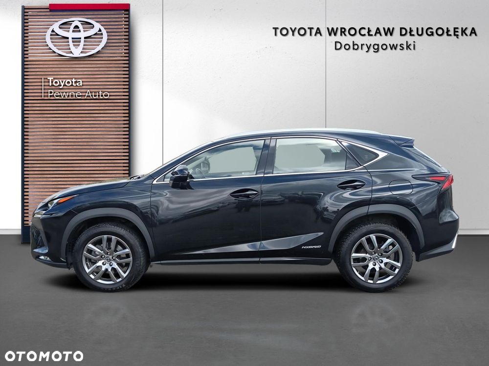 Lexus NX 300h Elegance + Business AWD - 4