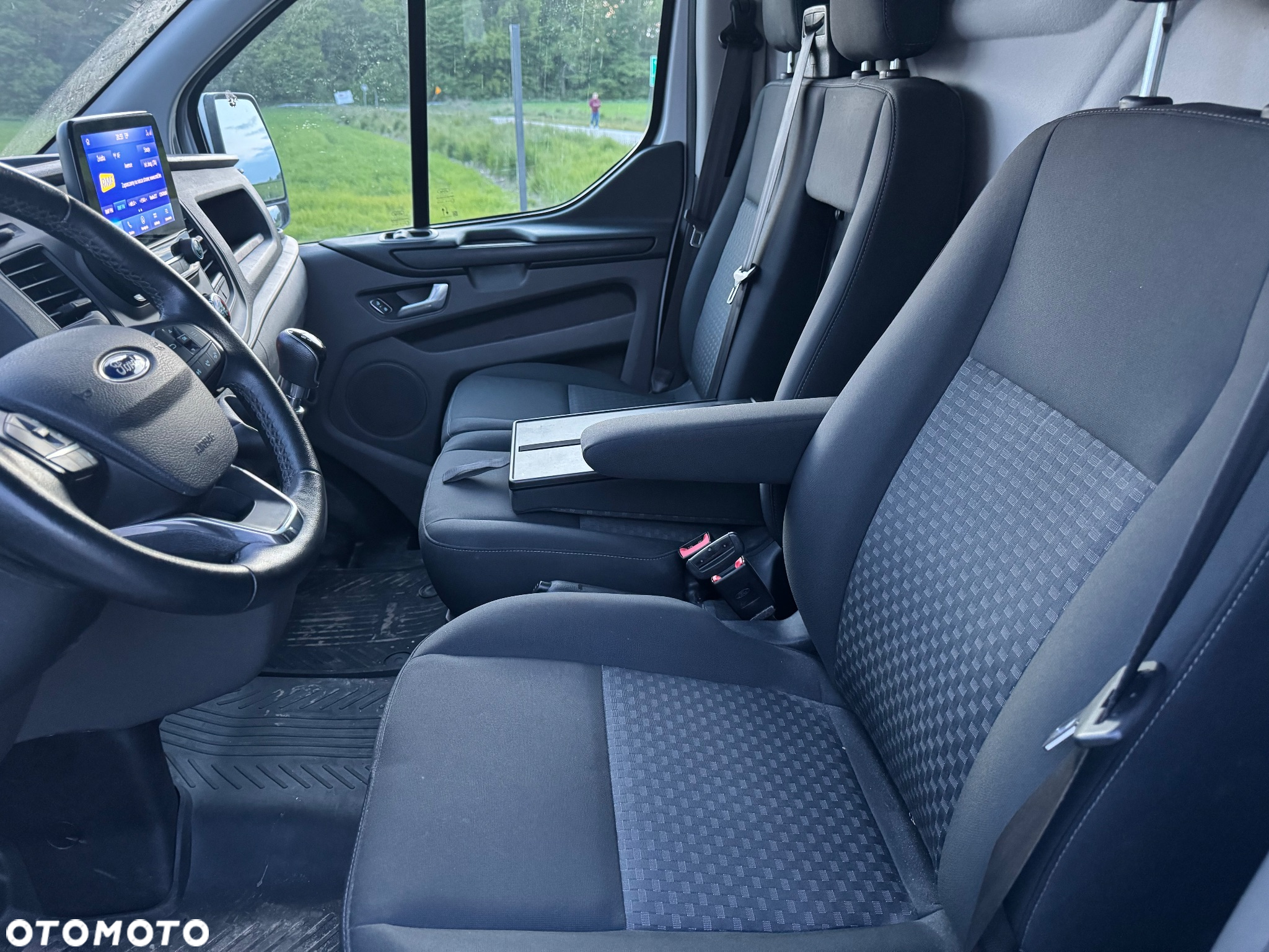 Ford Transit Custom - 10