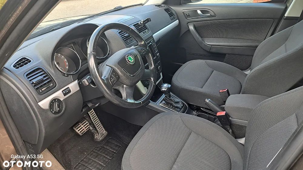 Skoda Yeti 2.0 TDI DPF 4x4 Ambition DSG - 9
