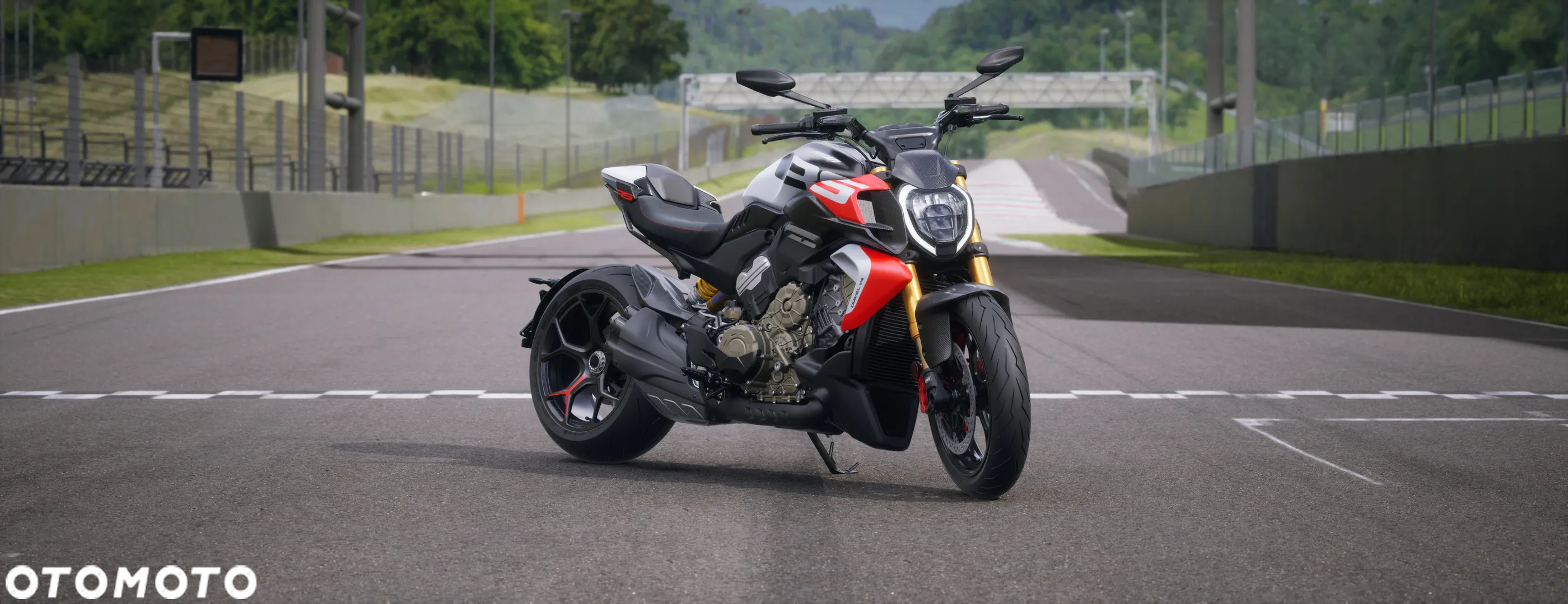 Ducati Diavel - 2