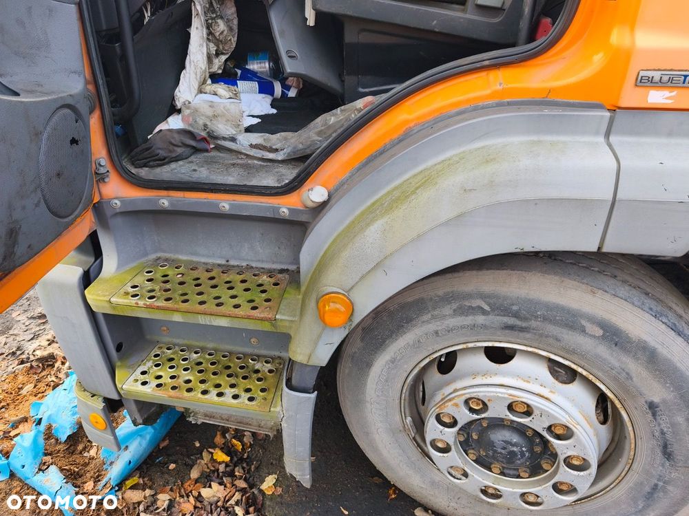 Mercedes-Benz 1824 L - 8