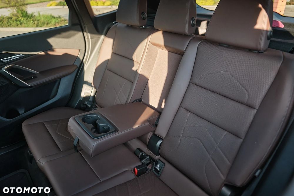 BMW X1 xDrive25i Sport Line sport - 33