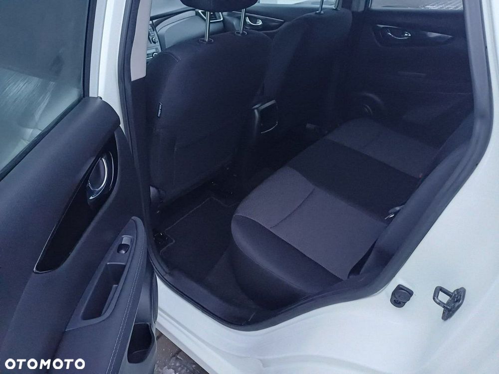 Nissan Qashqai - 10