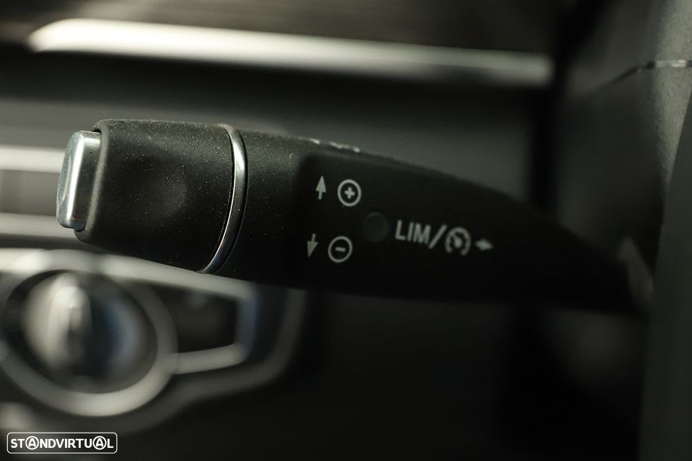 Mercedes-Benz V 250 d Longo Avantgarde - 16