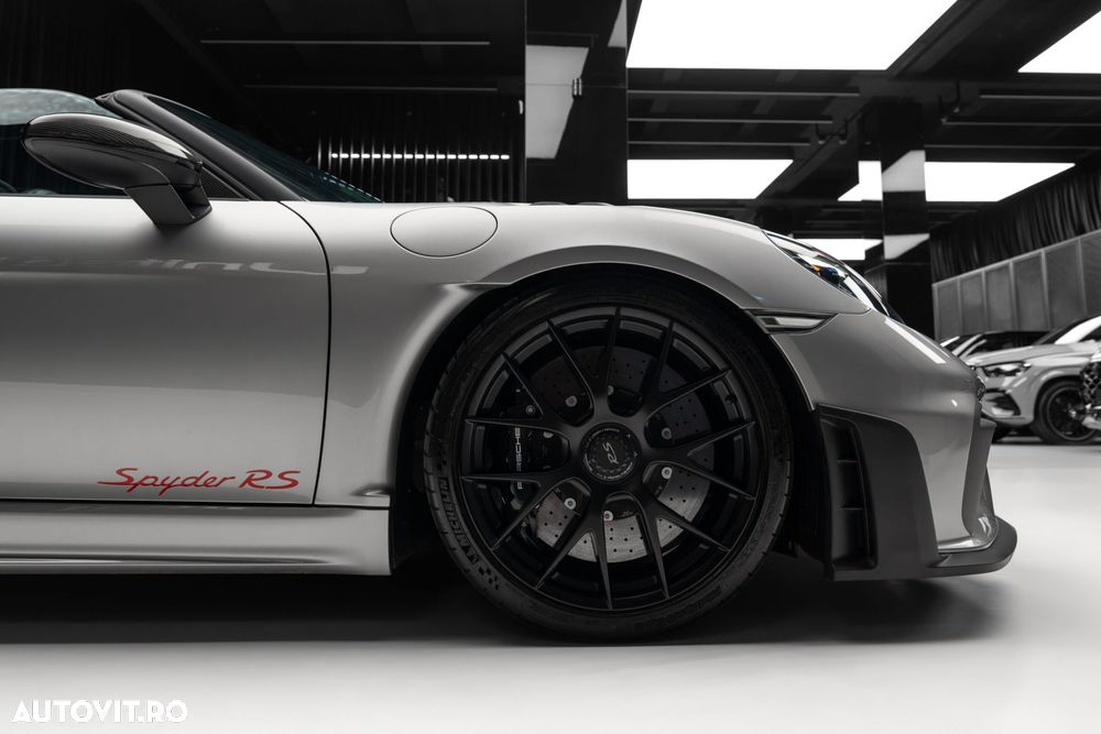 Porsche Boxster Spyder RS - 6