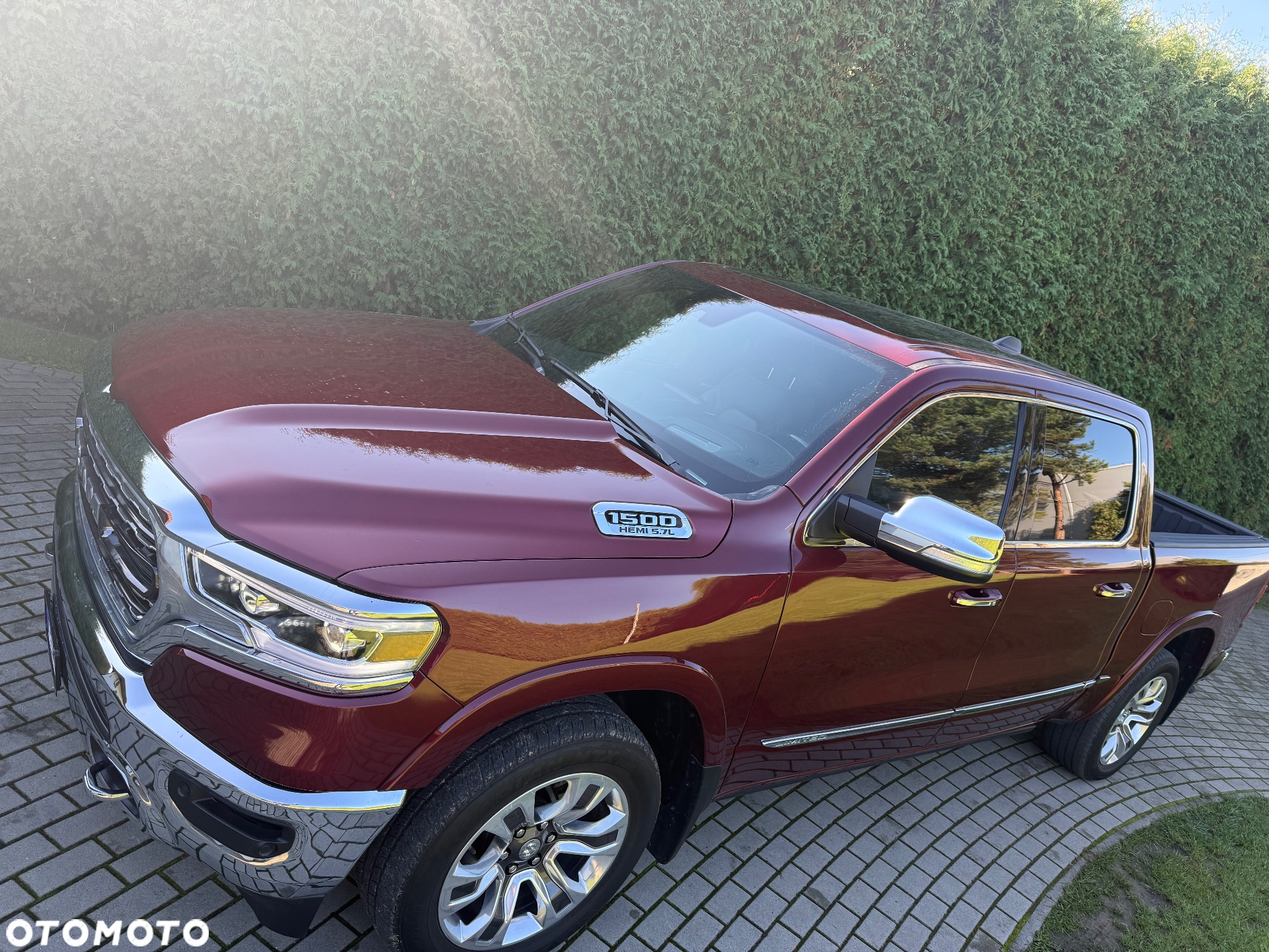 Dodge RAM 1500 5.7 4x4 - 2