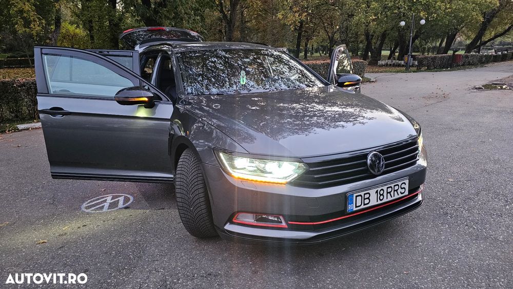 Volkswagen Passat Variant 2.0 TDI DSG (BlueMotion Technology) Highline - 11
