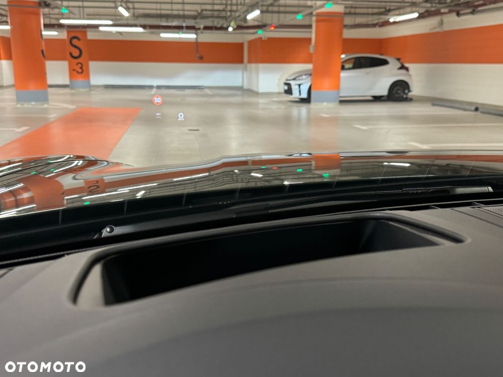 Porsche Panamera 4 E-Hybrid - 28