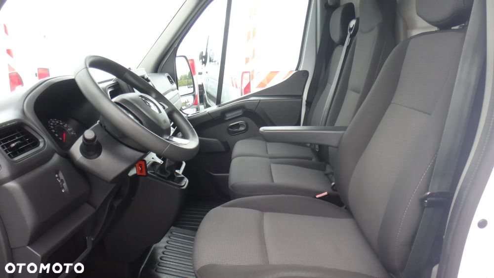 Renault Master - 11