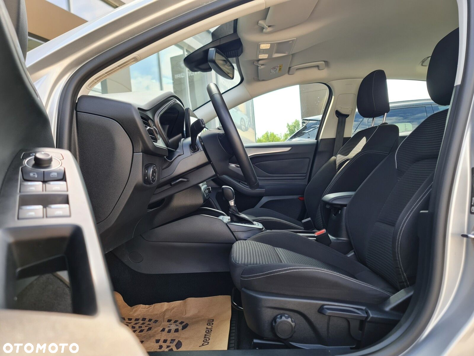 Ford Focus - 11