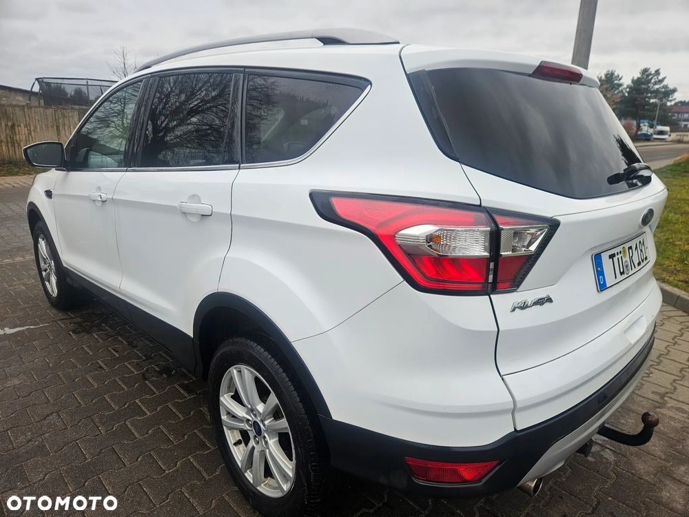 Ford Kuga 1.5 EcoBoost FWD Edition ASS GPF - 3