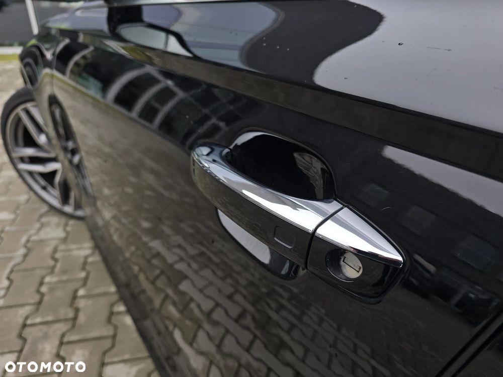 Audi A6 Avant 2.0 TDI ultra S tronic - 28