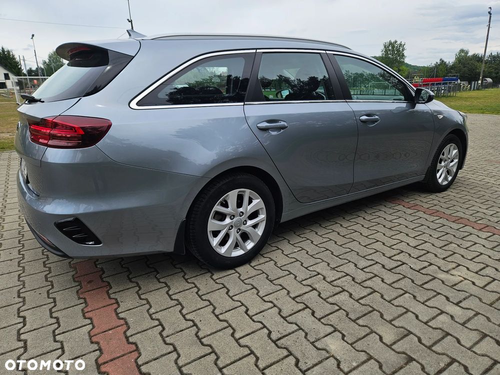 Kia Ceed 1.5 T-GDI MHEV L Business Line DCT - 4