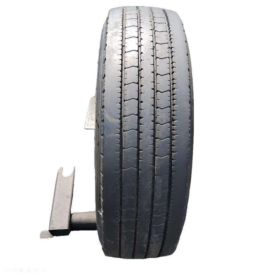 Komplet opon - 2 x 245/70 R19.5 Goodride - 2