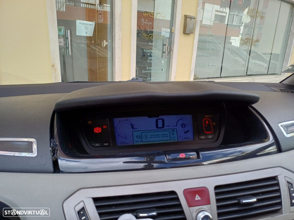 Citroën C4 Grand Picasso 1.6 HDi Exclusive - 8