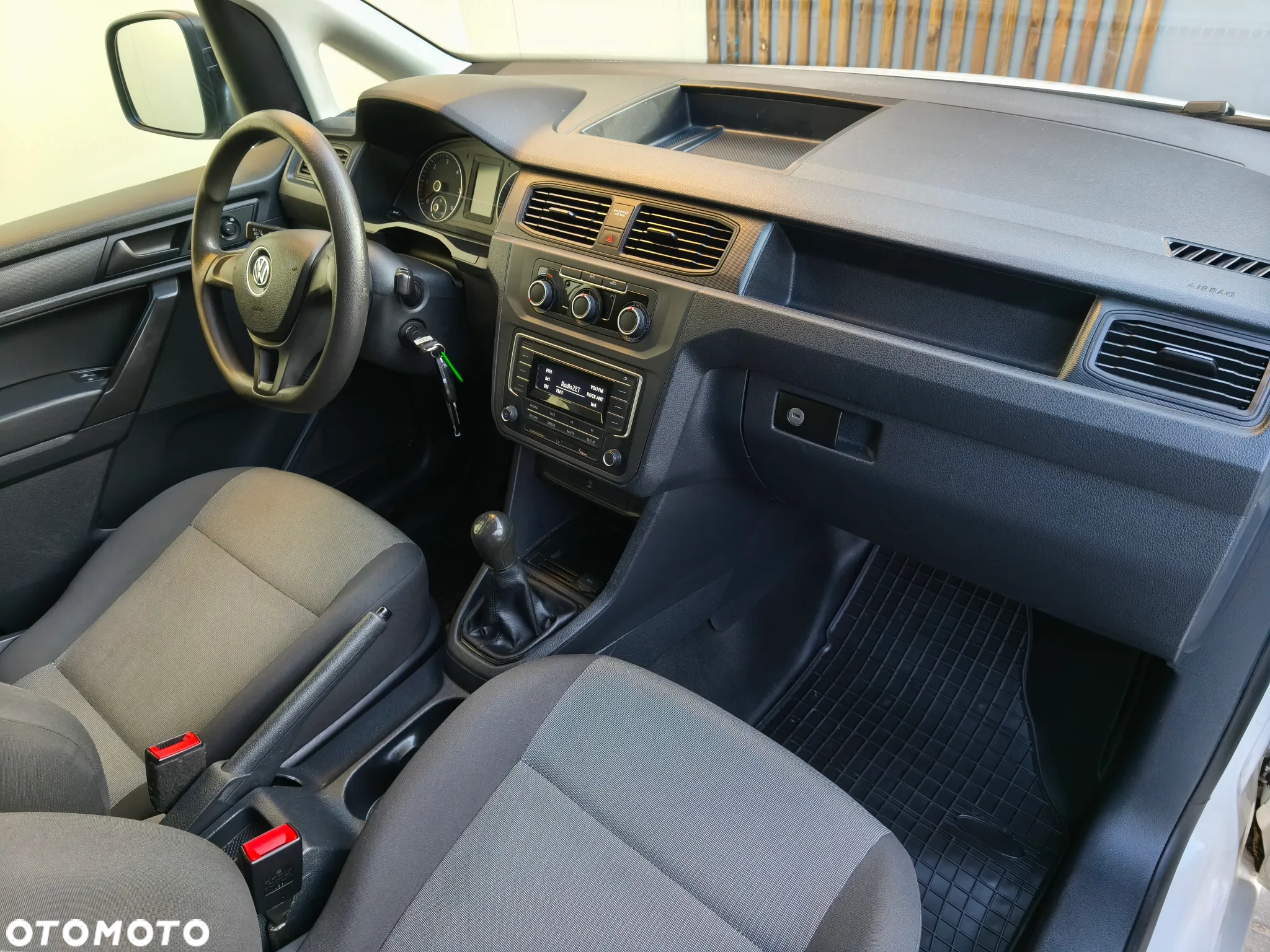 Volkswagen Caddy - 19