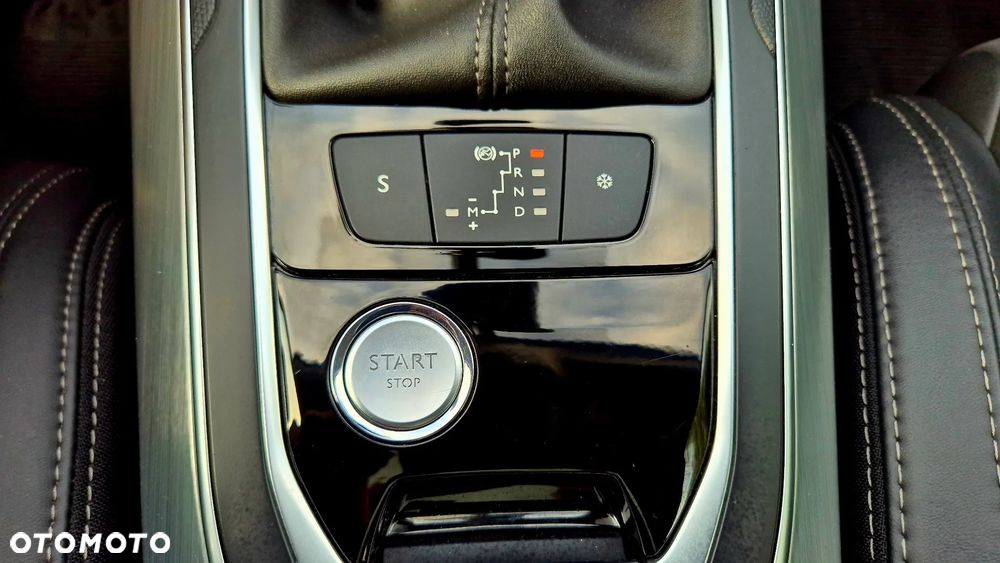 Peugeot 308 BlueHDi 150 EAT6 Stop & Start GT-Line Edition - 25