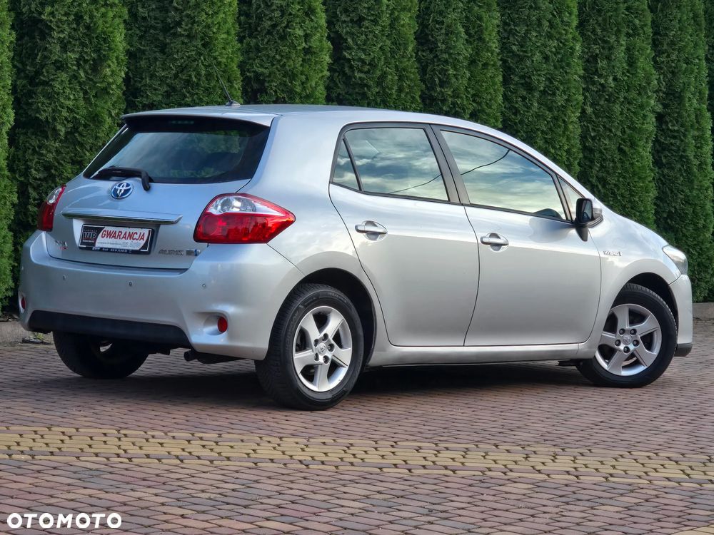 Toyota Auris 1.8 HSD Luna - 10