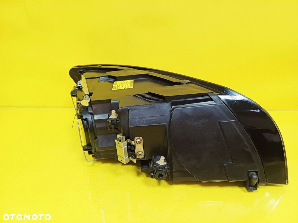 REFLEKTOR LAMPA LEWY PRZÓD SOCZEWKA VOLVO V50 I 31335221 NR103 - 7