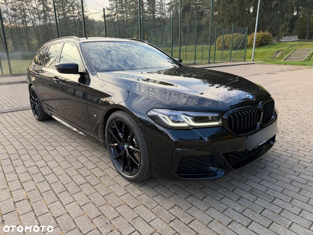 BMW Seria 5 520d xDrive mHEV M Sport sport - 4