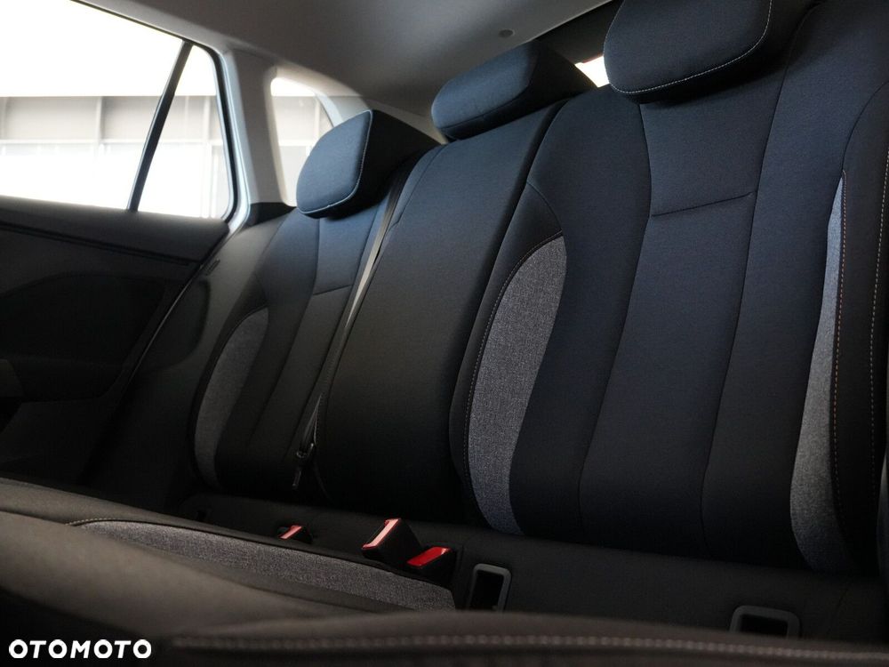 Skoda Kamiq 1.0 TSI Drive DSG - 37