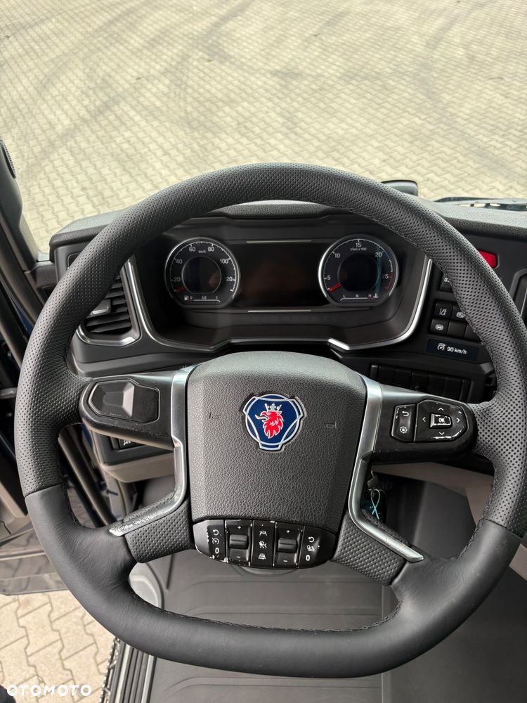 Scania S450 - 24