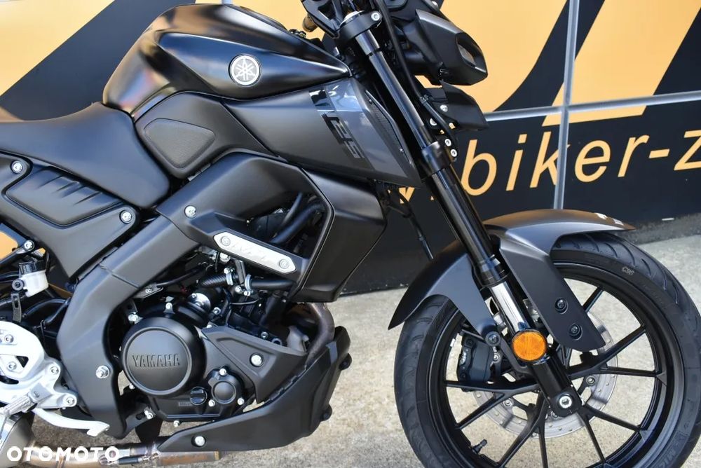 Yamaha MT - 5