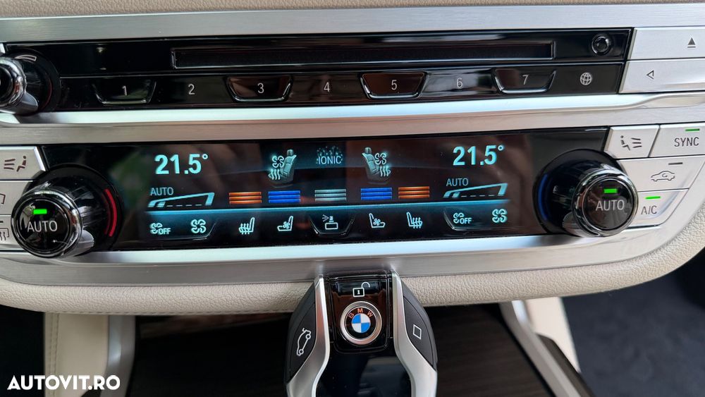 BMW Seria 7 740Li xDrive - 13