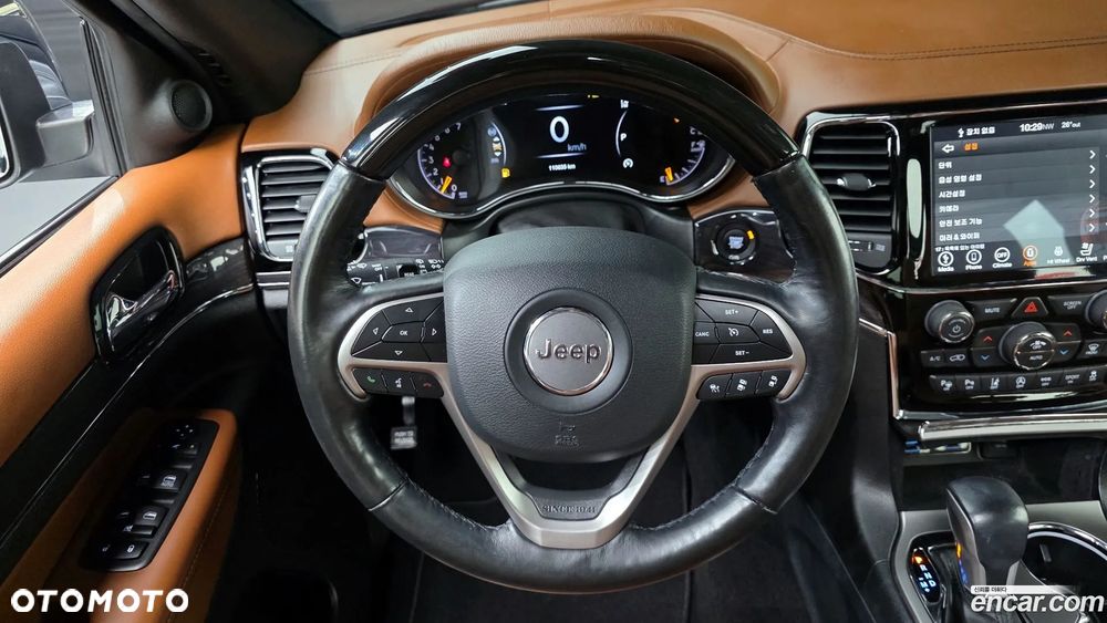 Jeep Grand Cherokee 3.6 V6 Overland - 11