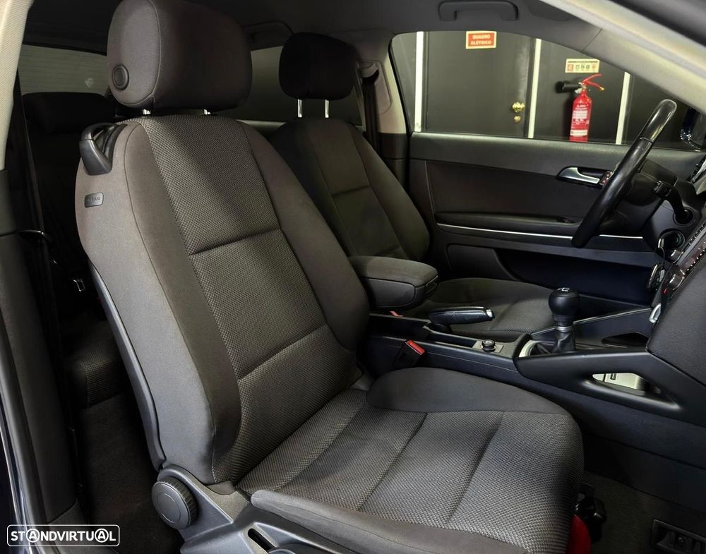 Audi A3 Sportback 1.6 TDI Sport - 27