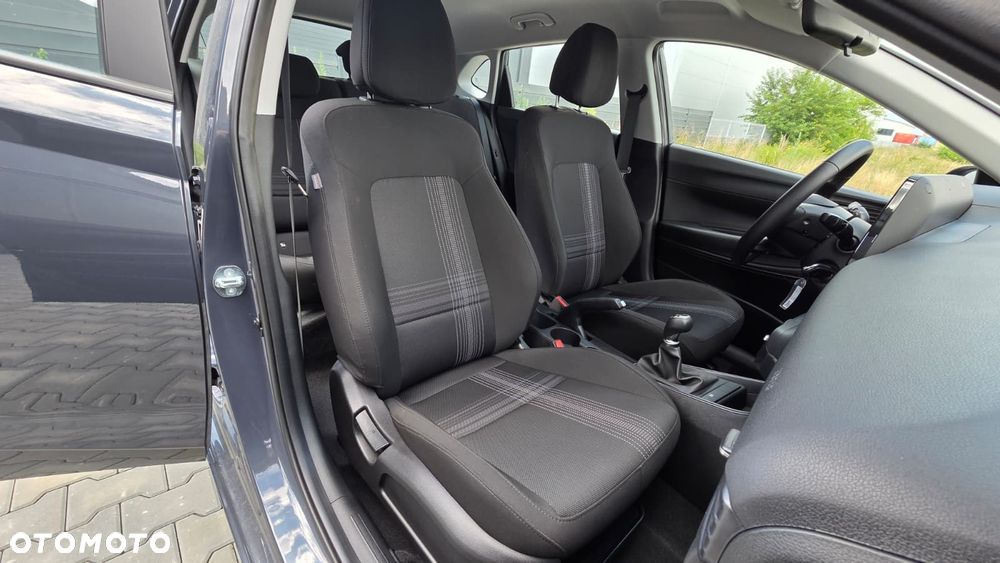 Hyundai i20 1.2 Select - 19