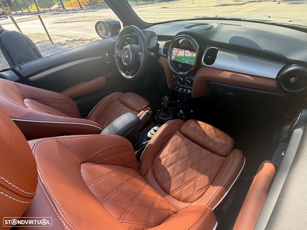 MINI Cabrio Cooper S Premium Extra Essential Auto - 10