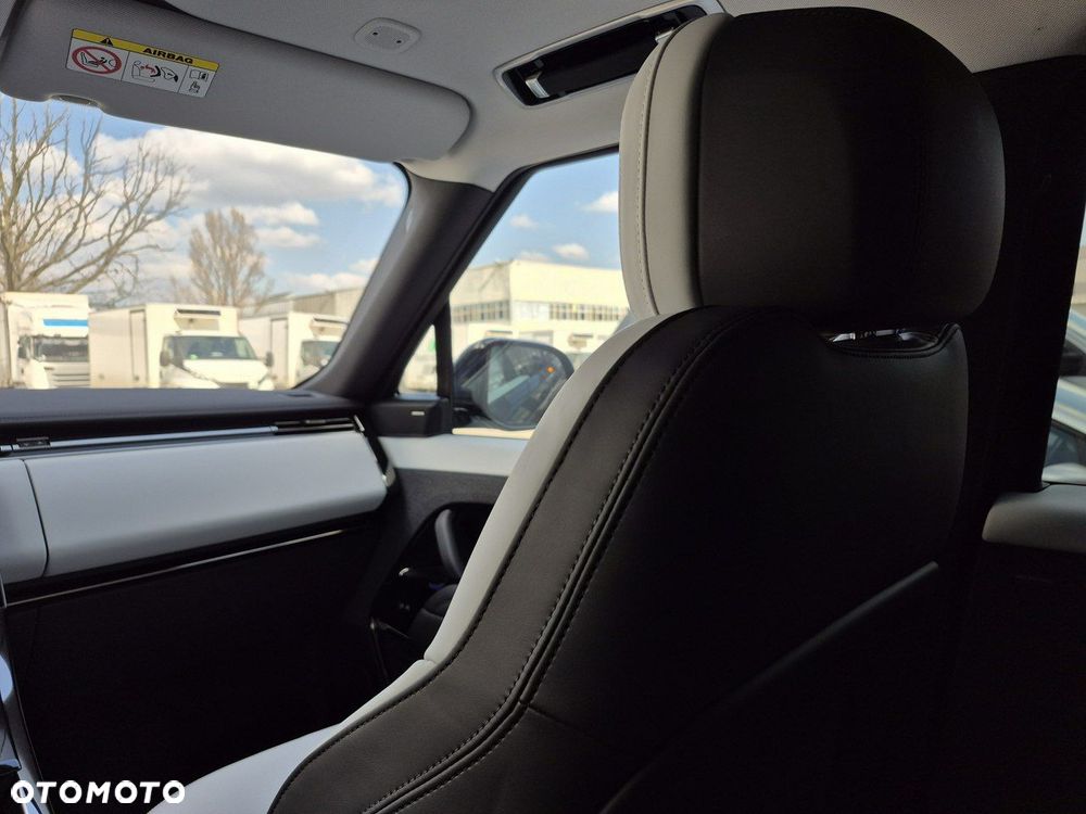 Land Rover Range Rover Sport - 28