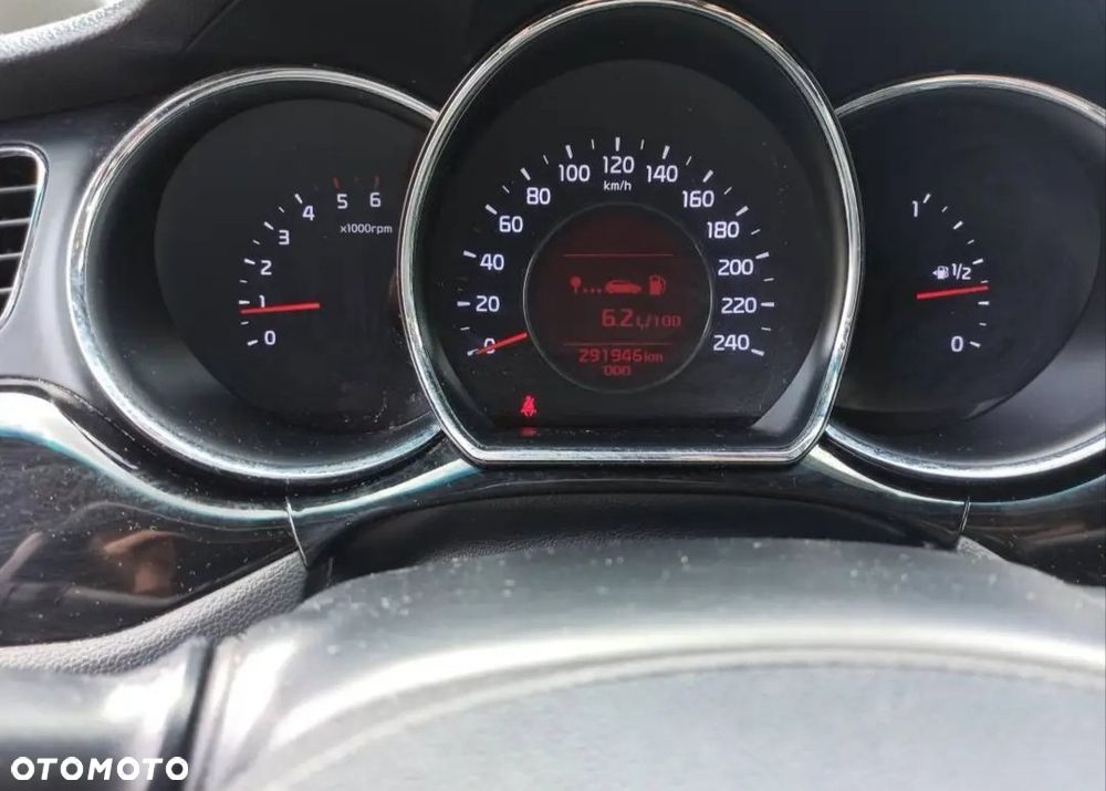 Kia Ceed - 7