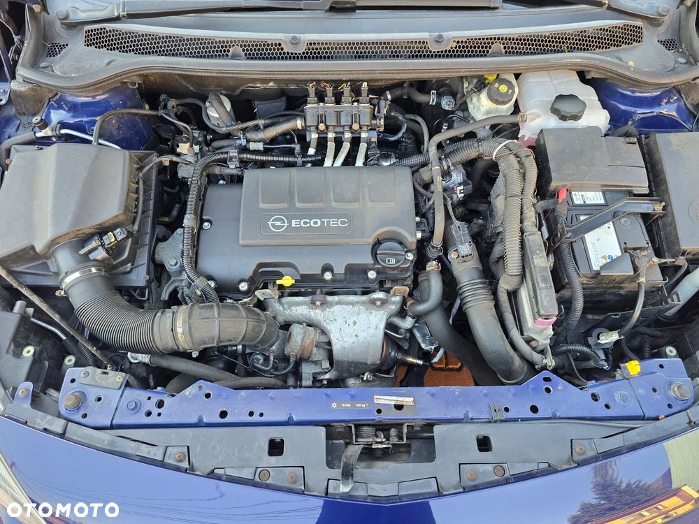 Opel Astra 1.4 Turbo Innovation - 29