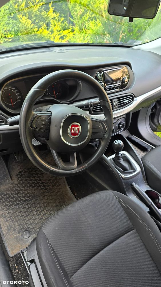 Fiat Tipo 1.4 16v Easy - 9