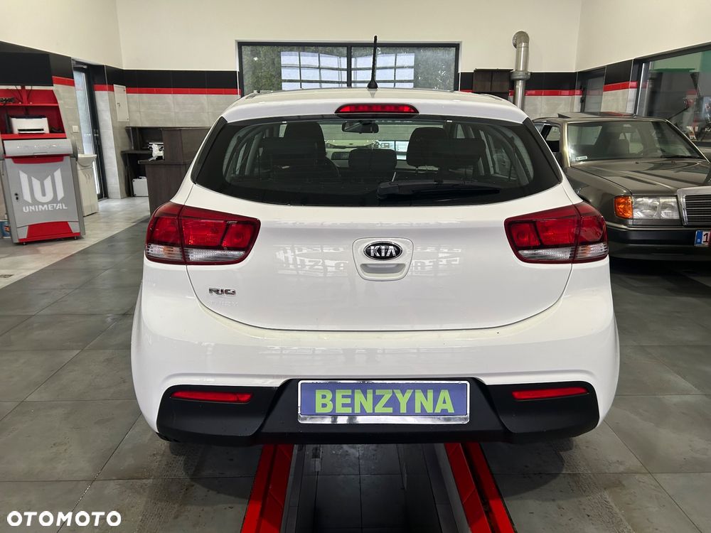 Kia Rio 1.2 Business Line - 5