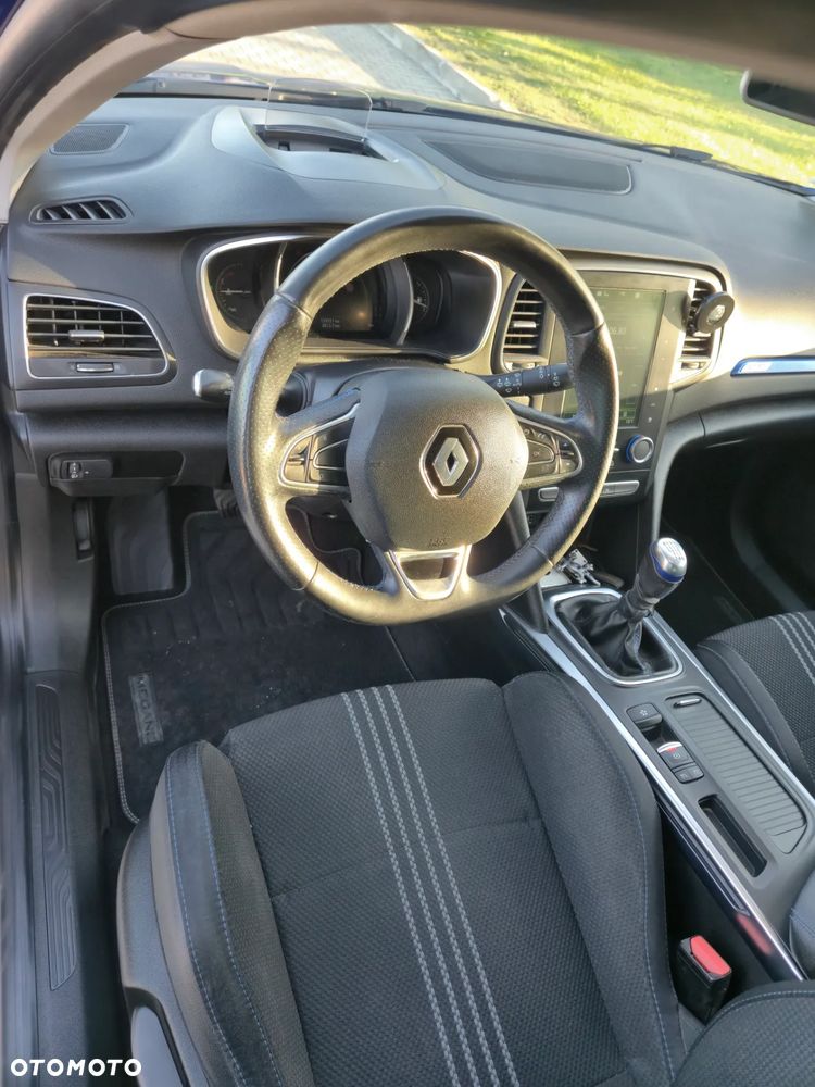 Renault Megane - 11