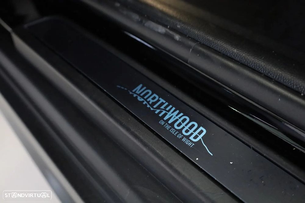 MINI Countryman Cooper SE ALL4 Auto - 35