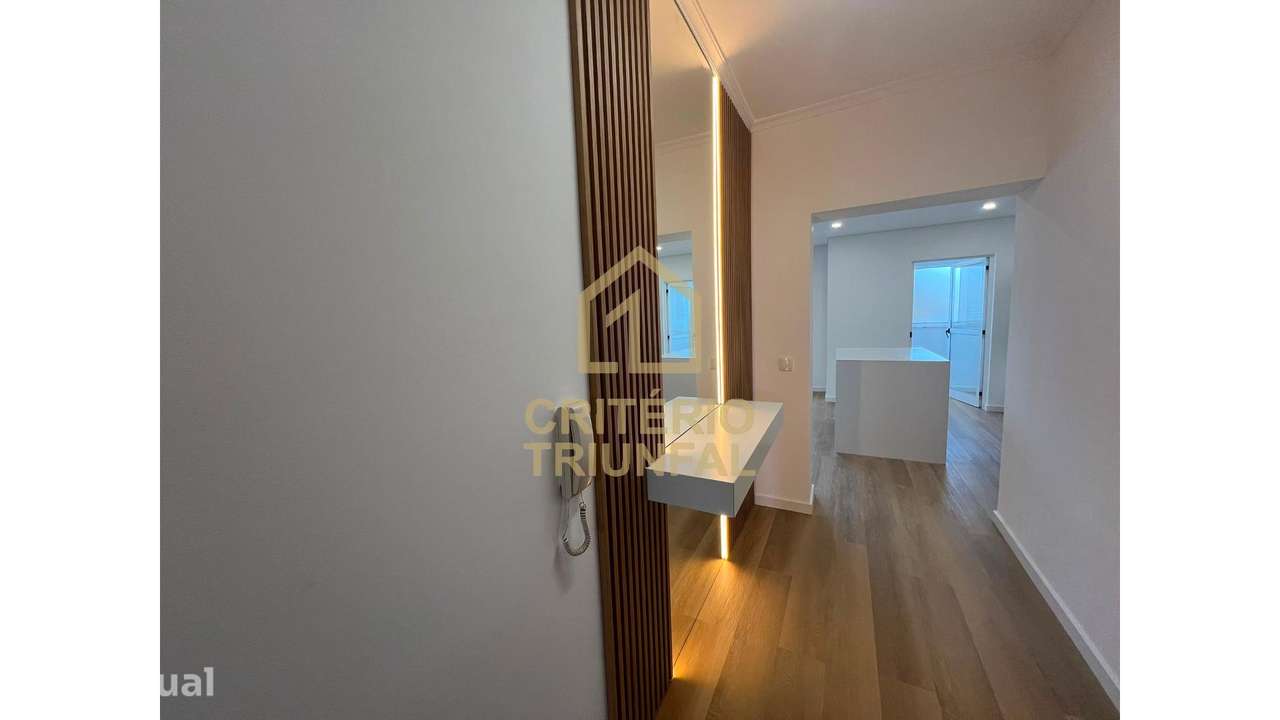 Apartamento T2 Valongo - RENOVADO - Grande imagem: 2/12