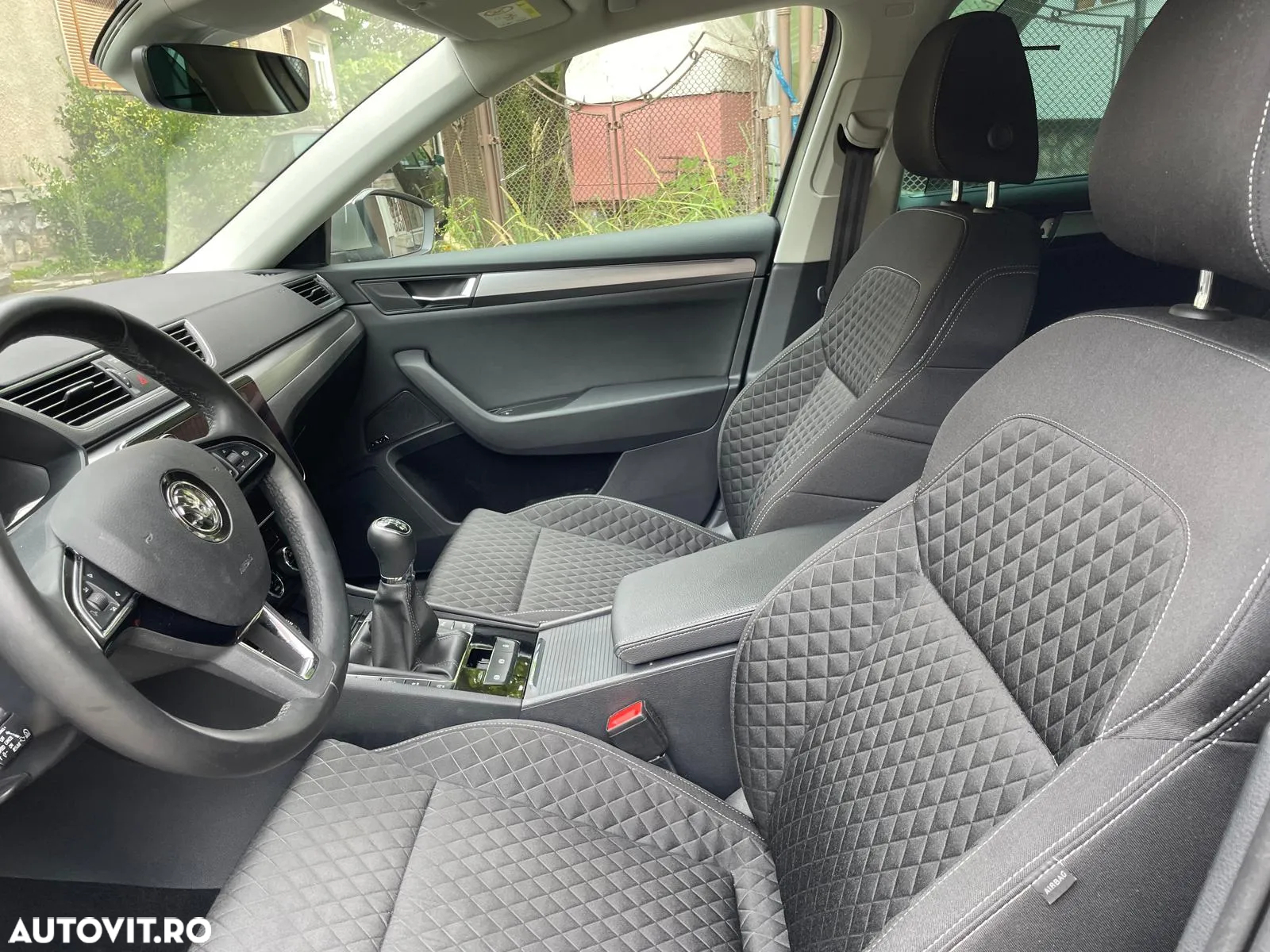 Skoda Superb 2.0 TDI 4X4 Ambition - 12
