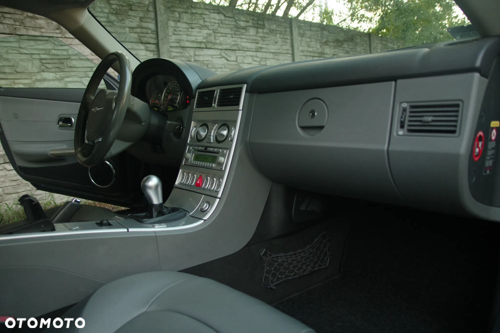 Chrysler Crossfire Standard - 8