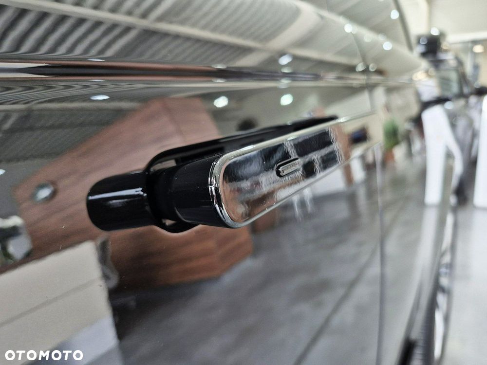 Land Rover Range Rover - 11