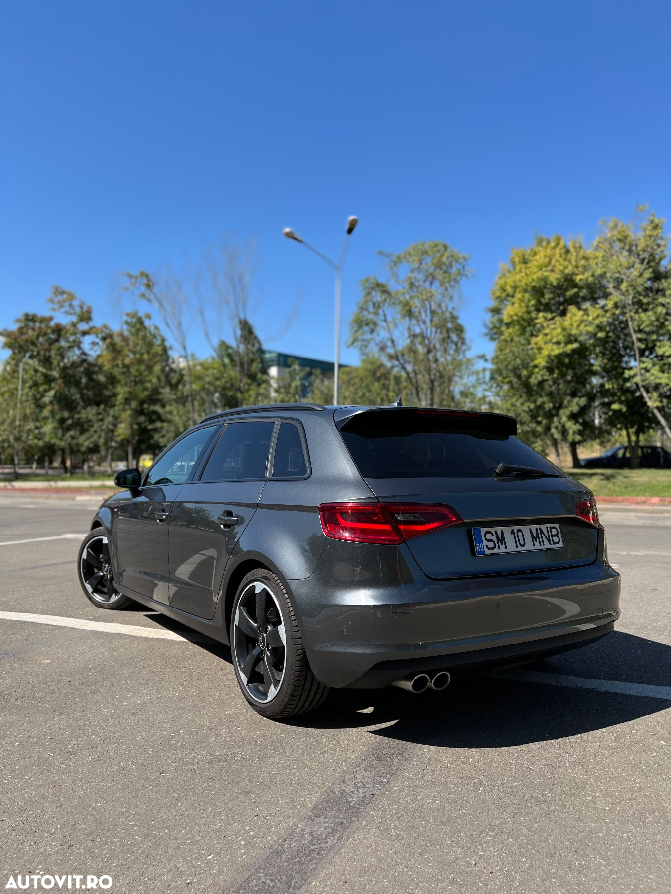 Audi A3 2.0 TDI Sportback (clean diesel) quattro S tronic Ambition - 5