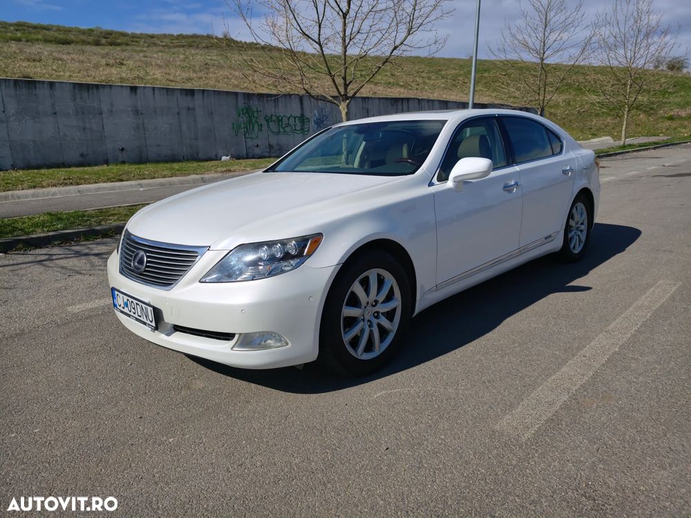 Lexus Seria LS 600hL 5.0 V8 AWD Aut President - 2