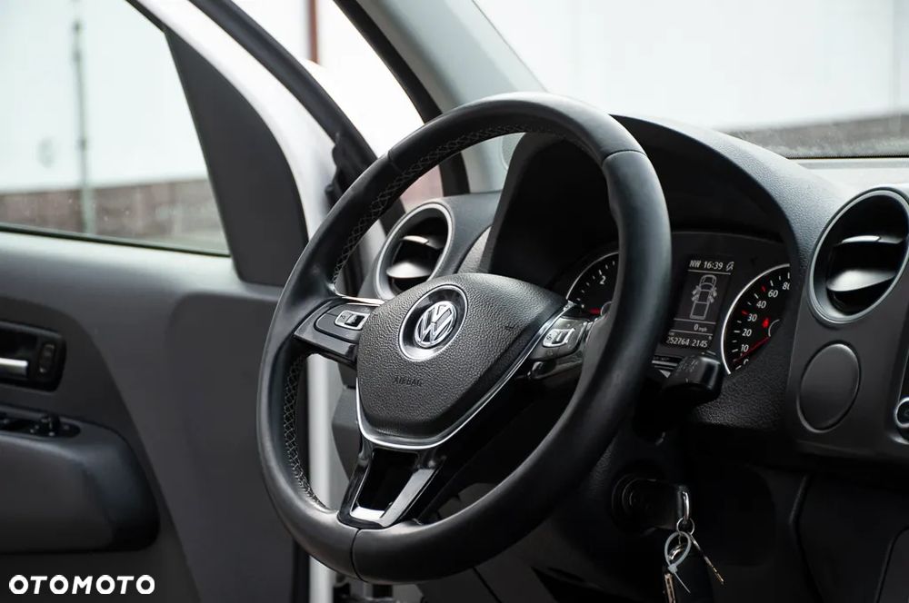 Volkswagen Amarok 2015 photo 5