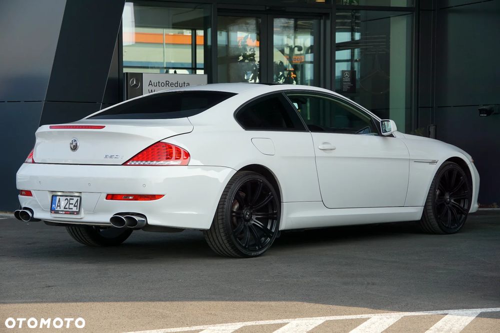 BMW Seria 6 650 i - 7