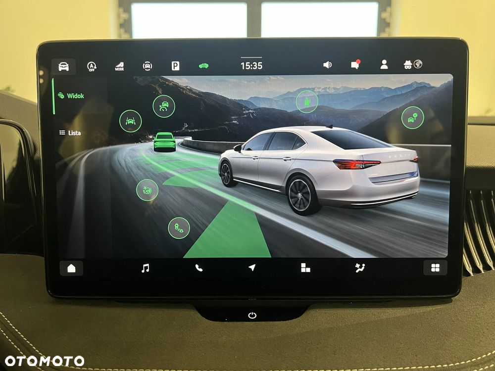 Skoda Superb 2.0 TDI SCR 4x4 Sportline DSG - 31