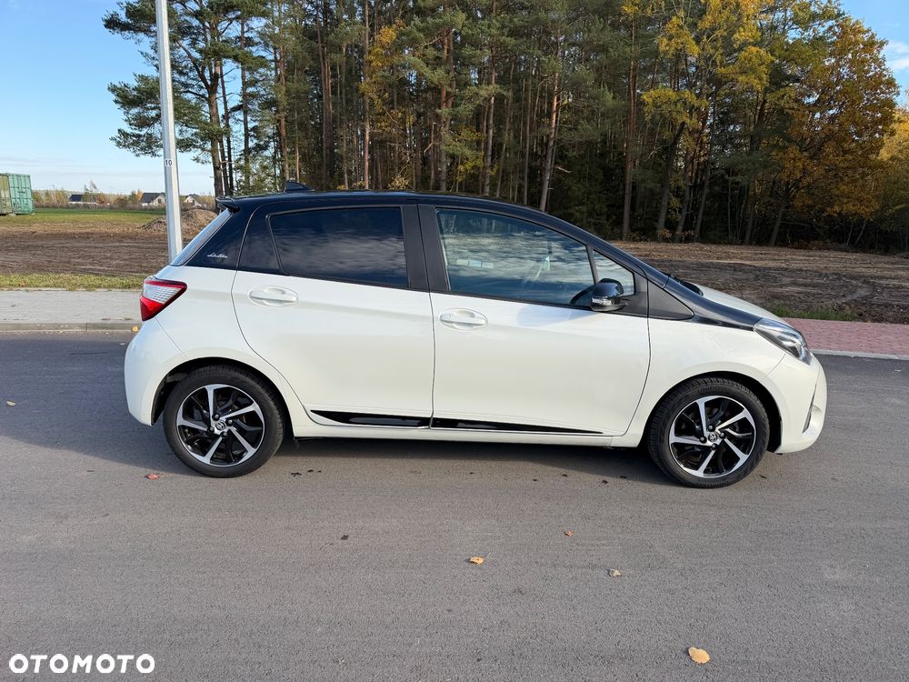 Toyota Yaris - 11