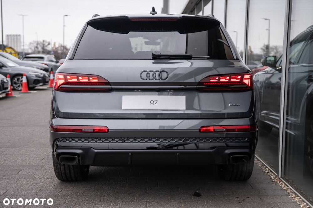 Audi Q7 - 5